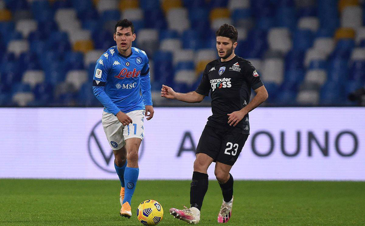 那不勒斯险胜瑞典，阿拉巴爆发神勇