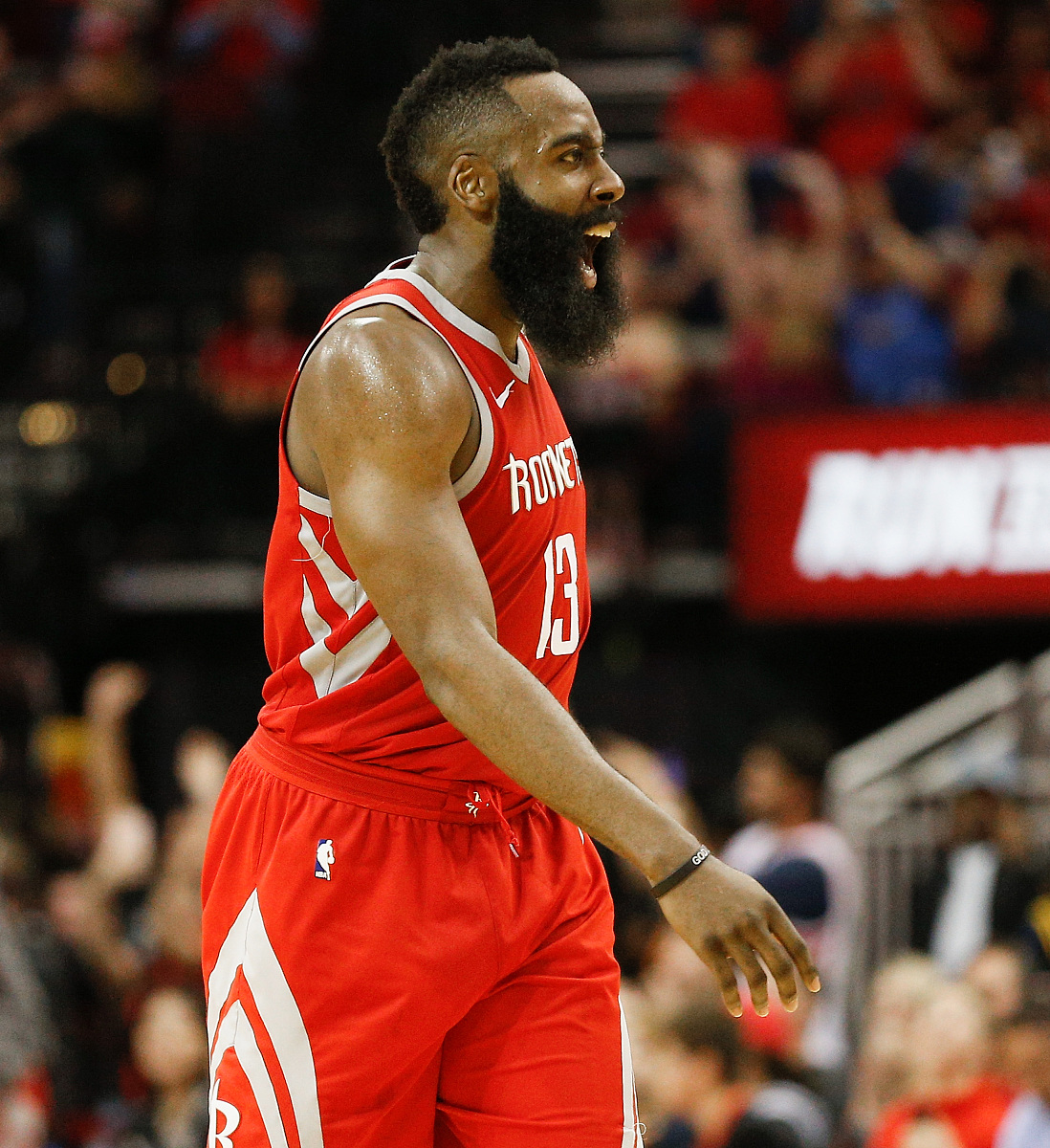 九游娱乐网站-快船逆转公牛，哈里斯送出助攻