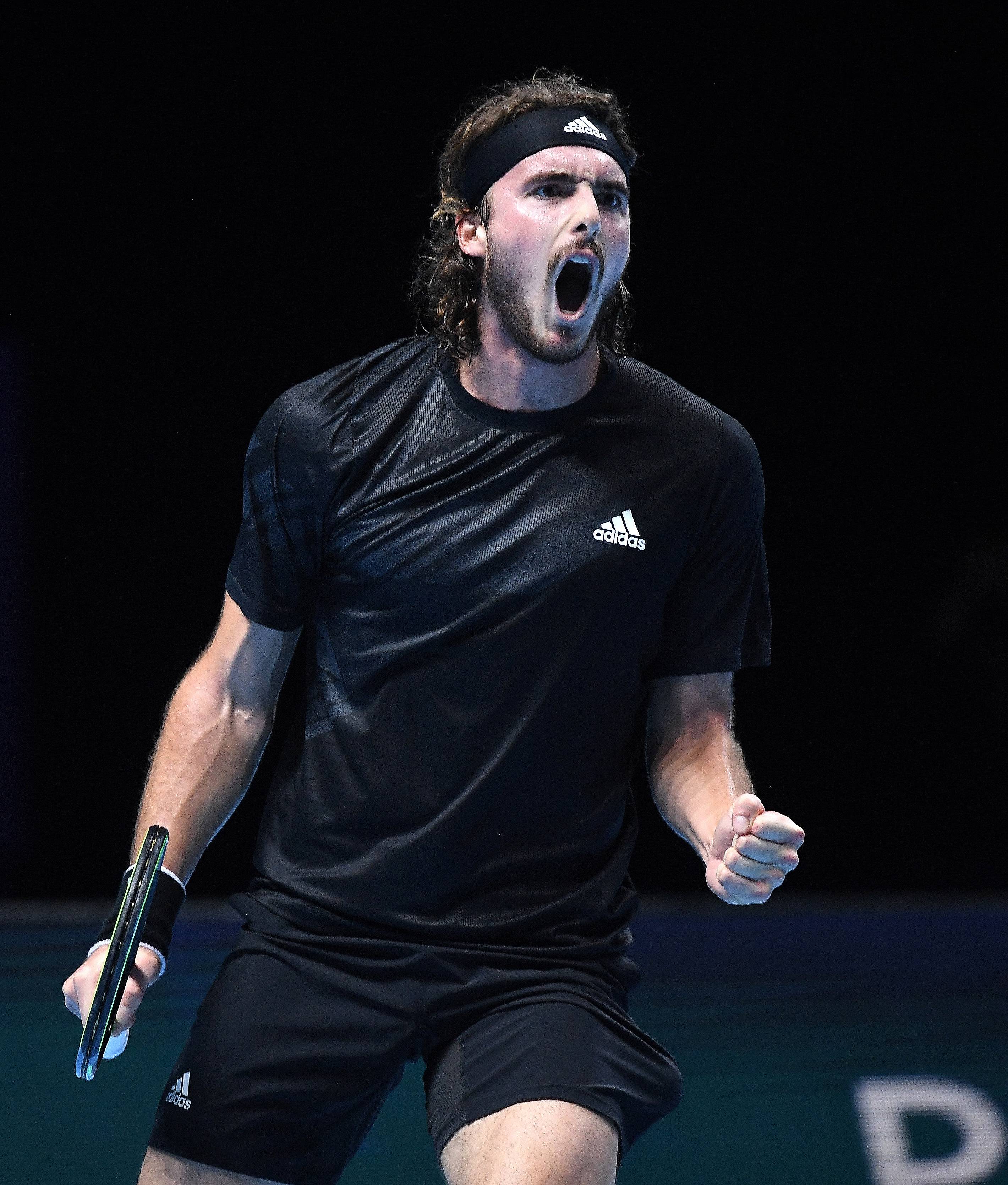 九游APP-世界网球队翻盘德国网球队，西西帕斯绝境逆转