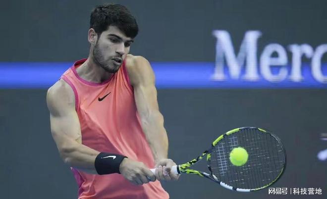 九游中国-美国网球队碾压澳大利亚网球队，阿尔卡拉斯惊艳世界的简单介绍