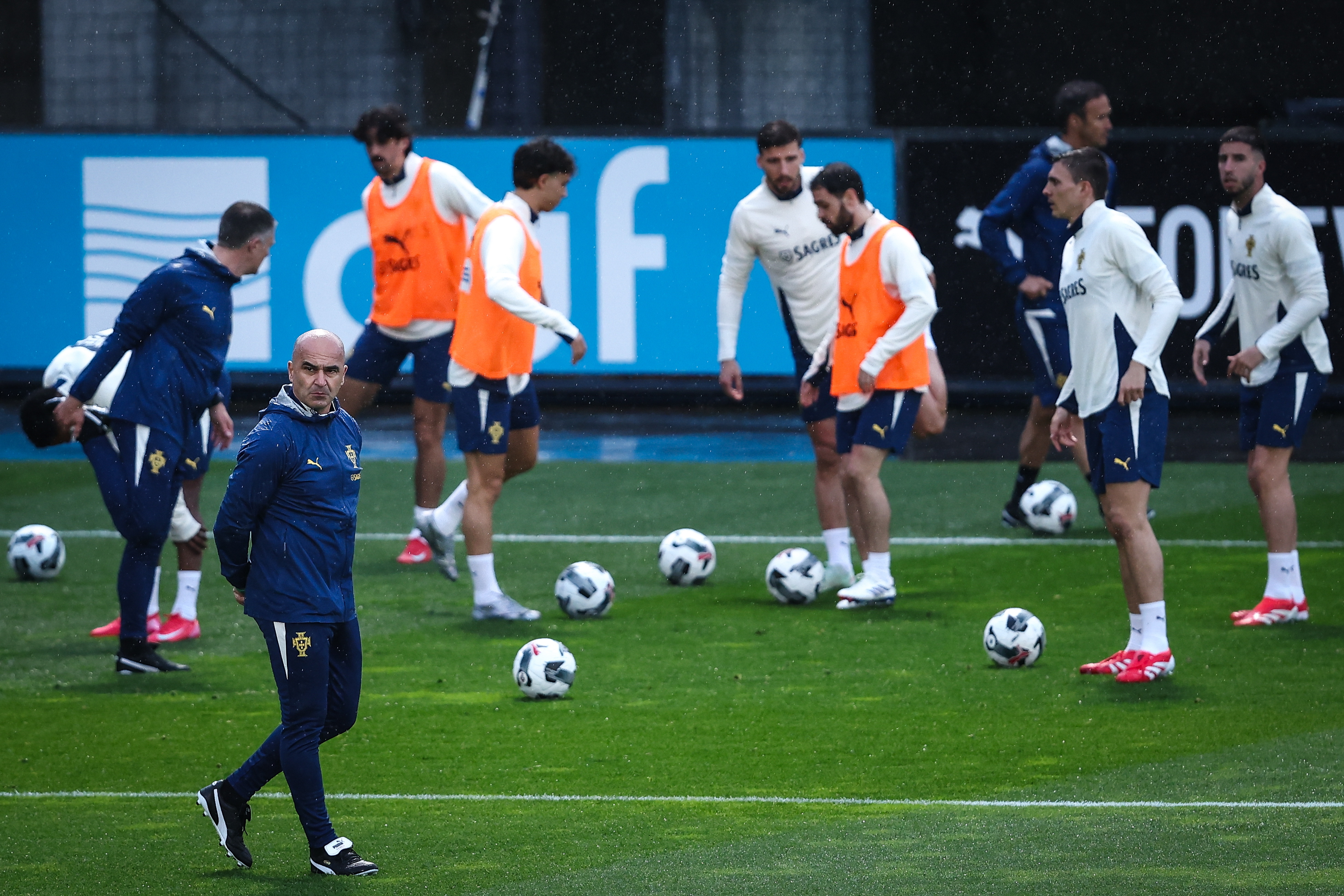 关于欧国联比赛精彩纷呈,球迷心情沸腾的信息 关于欧国联比赛精彩纷呈,球迷心情沸腾的信息