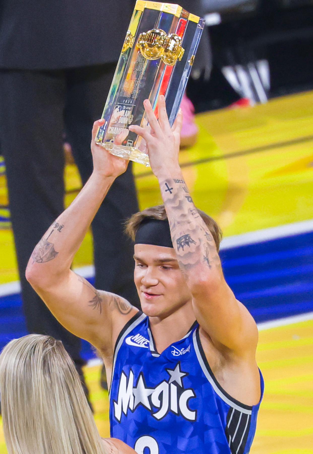 九游娱乐官方网站-欧洲传统篮球联赛颁奖典礼举行，名星闪耀的简单介绍