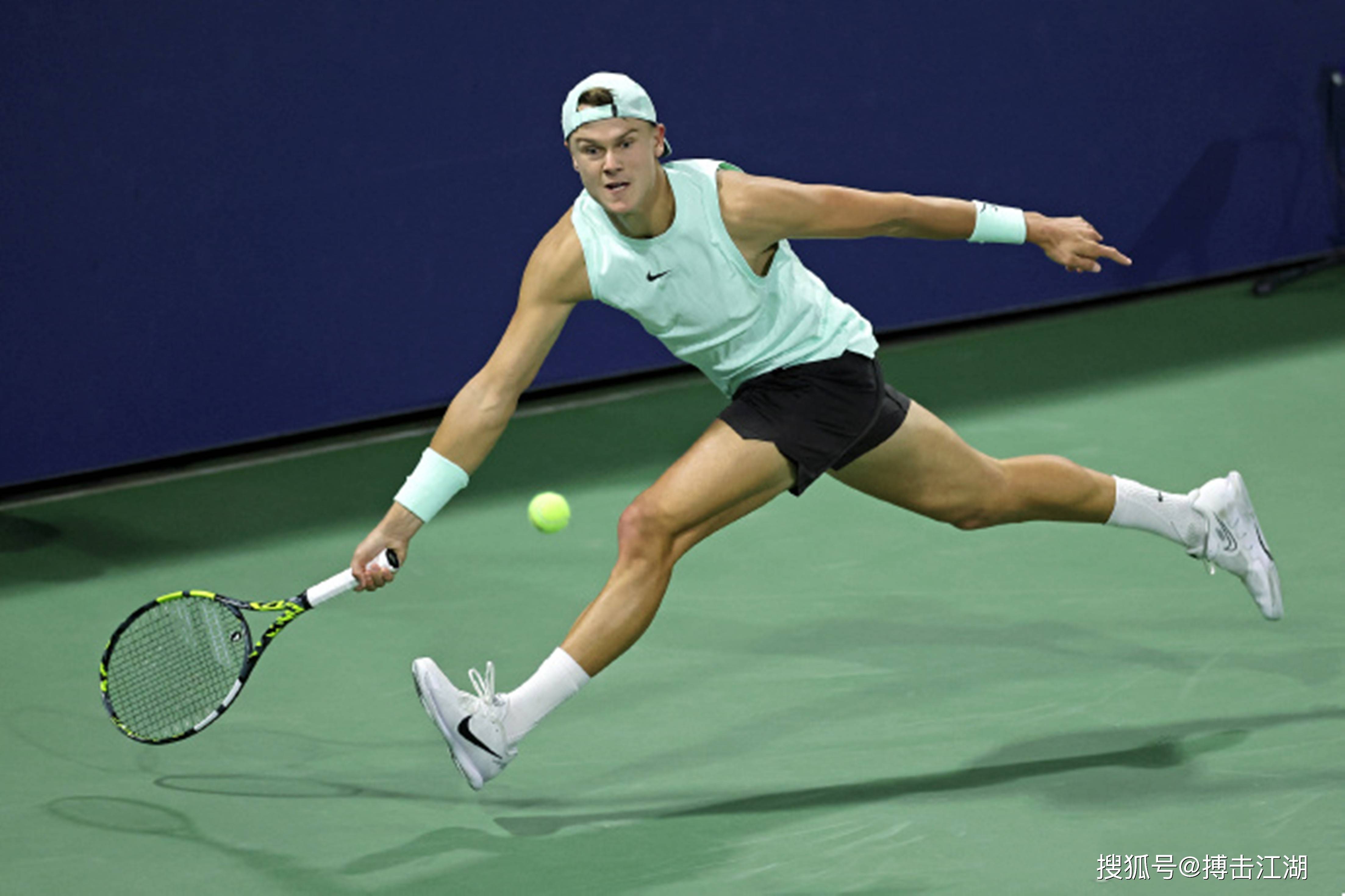 九游游戏-印度男子网球选手逆转成功，晋级