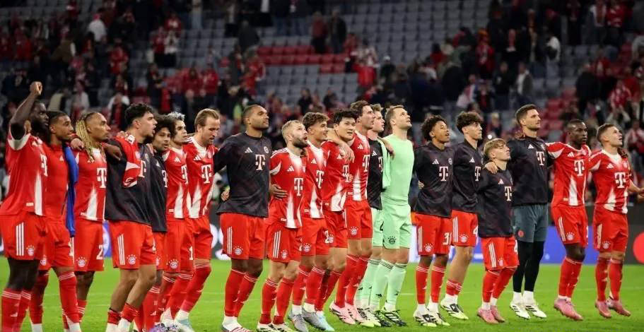 拜仁横扫对手，成功晋级欧冠半决赛