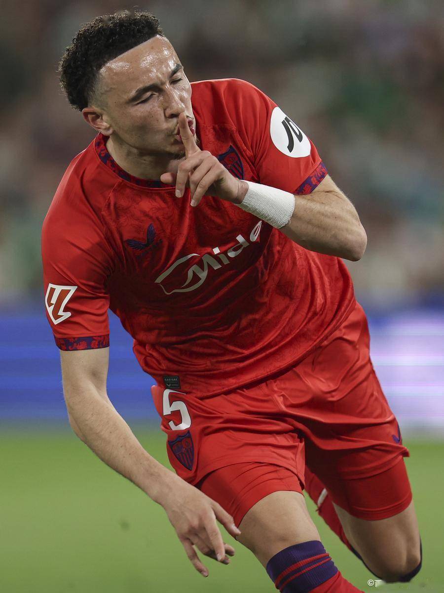 九游娱乐入口-包含马德里竞技对阵塞维利亚：双方对决的词条