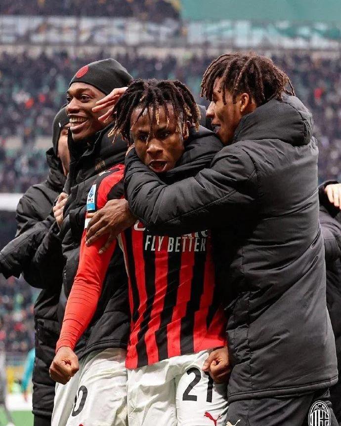 AC米兰挑战那不勒斯，力争取胜