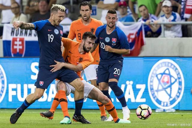 阿尔巴尼亚队客场逆转格鲁吉亚,豪取三分 阿尔巴尼亚队客场逆转格鲁吉亚,豪取三分