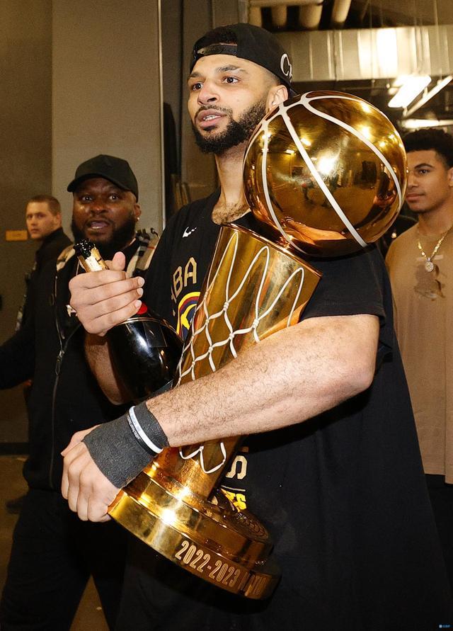 意大利网球队强势美国网球队,穆雷完成帽子戏法的简单介绍 意大利网球队强势美国网球队,穆雷完成帽子戏法的简单介绍