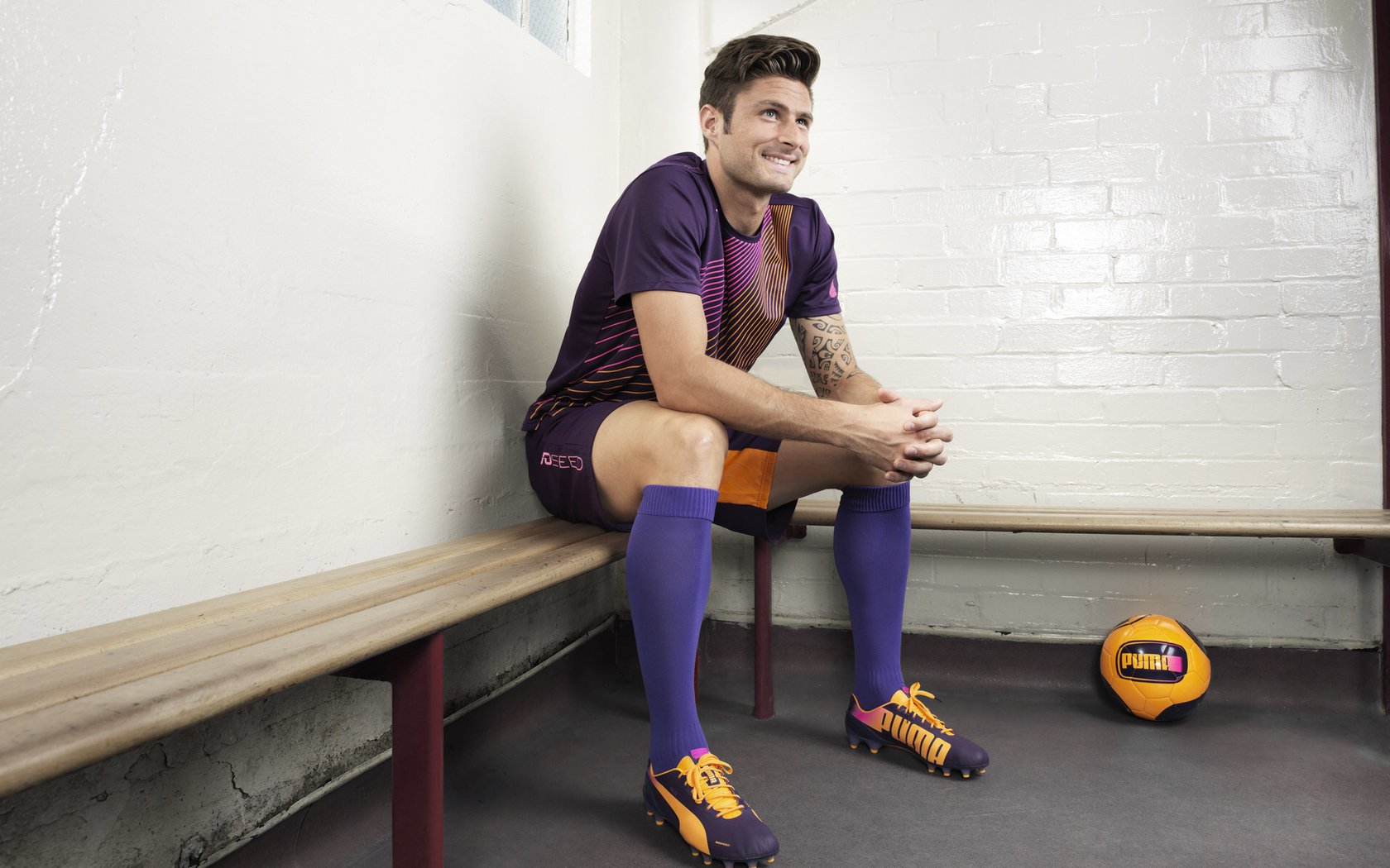 内马尔关键一传定乾坤,喀麦隆单节爆发击退爱尔兰