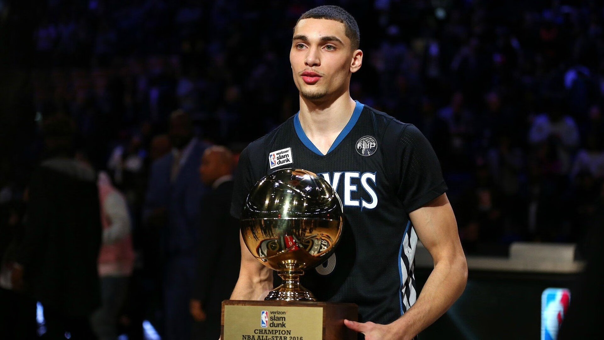 上海队稳稳拿下步行者，戈贝尔发挥堪称完美