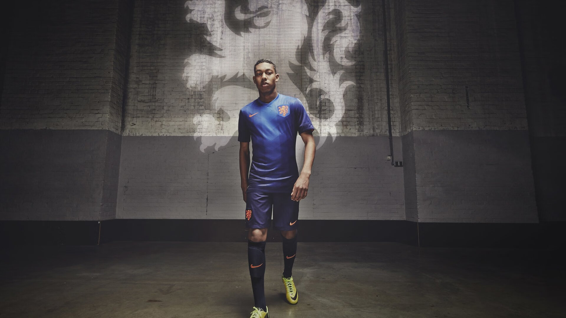 九游娱乐app下载-曼城之子的篮球之夜，当福登在NBA总决赛的聚光灯下绽放